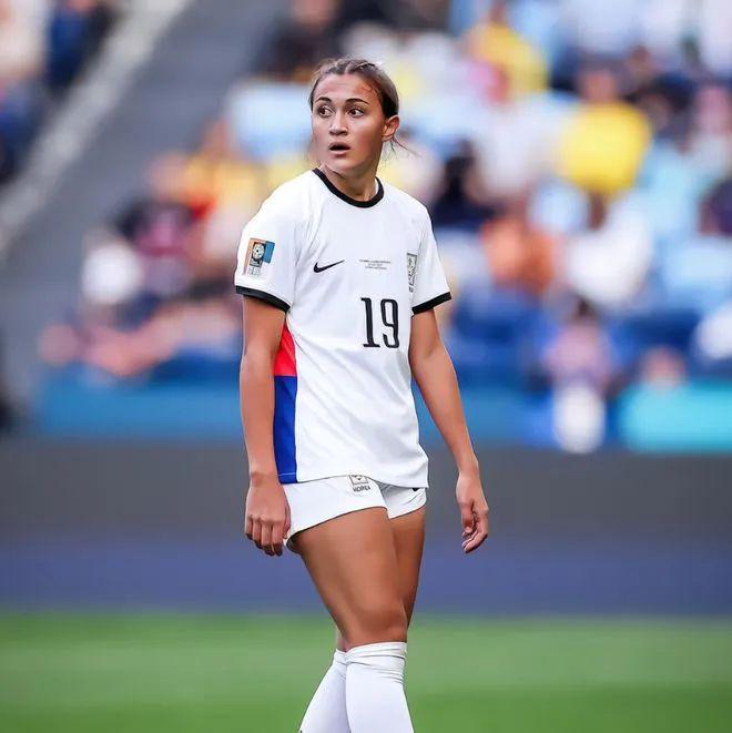 关于瑞典女足队员奋发拼搏展现实力不容忽视的信息 关于瑞典女足队员奋发拼搏展现实力不容忽视的信息